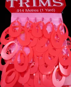 Sequin/Bead Trim 914mm Strawberry Pink Paillettes Dance Costume - Foto 1 di 2