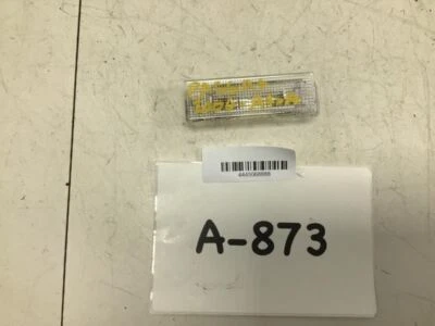 Luz interior del portón trasero Volkswagen Passat SW 2006 2010 OEM+ Foto 1 de 4