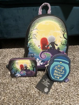 Mochila Cartera Monedero Loungefly Pesadilla Antes de Navidad Spiral Hill Moon Foto 1 de 4