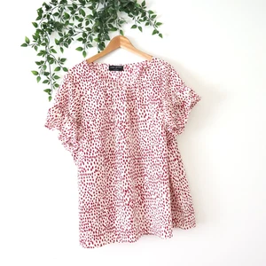 Lane Bryant White & Purple Speckle Ruffle Trim Short Sleeve Top Size 20 - Picture 1 of 4