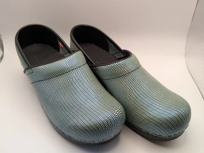 Tamancos profissionais dinamarqueses Sanita design em escala de cobra azul-petróleo tamanho 37 novo sem etiquetas/B - Imagem 1 de 4