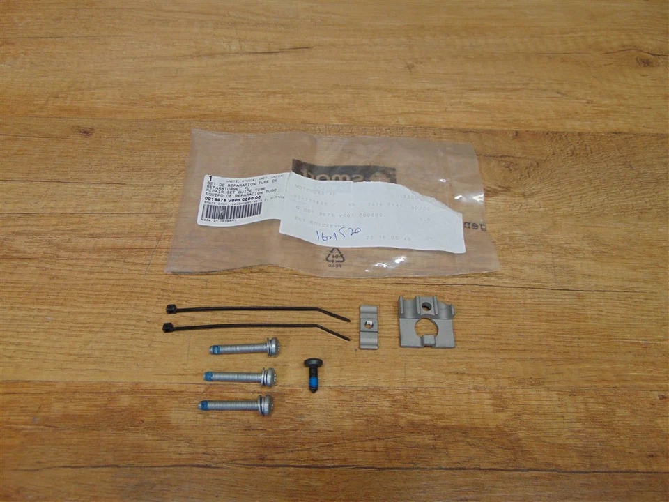 Juego de reparación de tubo guía de tapa blanda genuino Smart 450 - Q0019675V001000000 Foto 1 de 1