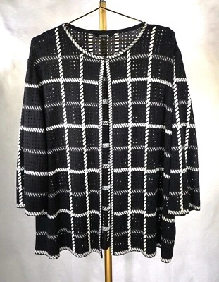 CHAQUETA MISOOK A CUADROS BLANCO Y NEGRO TALLA XL Foto 1 de 4