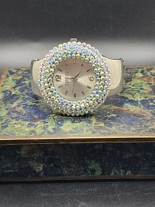 Vintage Genf stilvoll verziert Strass klappbare Manschette Armbanduhr - Bild 1 von 3