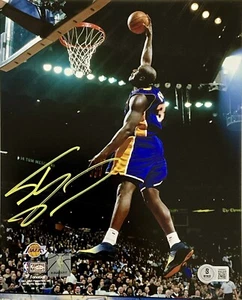 SHAQUILLE O'NEAL LAKERS SIGNED 8X10 PHOTO ONE-HANDED PURPLE DUNK BAS WITNESS - Picture 1 of 3