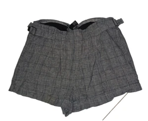 Forever 21 Shorts US Größe S kariert quadratisch gemustert mit Schnallen - Bild 1 von 3