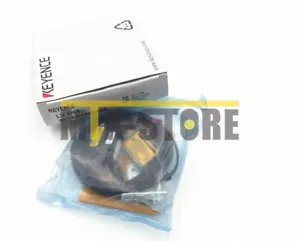1PCS Brand New IN BOX Laser Sensor Keyence LV-H64 - Picture 1 of 1