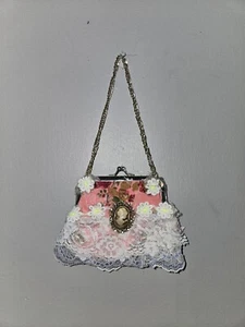 Upcycling hübsche kleine Geldbörse Kartenhalter handverziert Spitze Vintage Schmuck - Bild 1 von 3