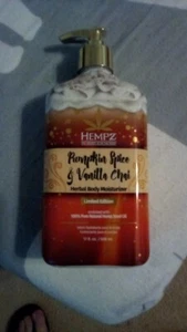 HEMPZ PUMPKIN GEWÜRZ & VANILLE CHAI PFLANZLICHE KÖRPERFEUCHTIGKEITSCREME - 17oz LIMITIERTE EDITION - Bild 1 von 1