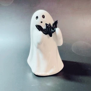 4.5" Ceramic Ghost with Bat Halloween Figurine - Hyde and EEK! Boutique (NEW) - Picture 1 of 6