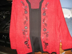 WOMENS SWEATER SIZE 1X CHRISTMAS HOLIDAY RED & BLACK 2 FER SWEATER RET$66.00 NEW - Picture 1 of 9