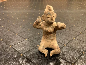 ANTIQUE VERY RARE PRE COLUMBIAN POTTERY STATUE MAN - Picture 1 of 13