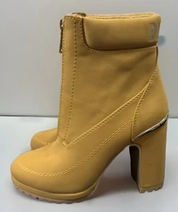 DKNY Zip Logan Lug Sole Boot For Women Size 5 M Tan - Picture 1 of 11