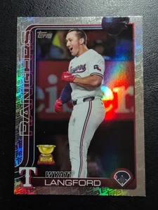 Wyatt Langford Rangers Gold Cup 2025 Topps Series 2 #455 Fanatics Exclusive Foil - Picture 1 of 3