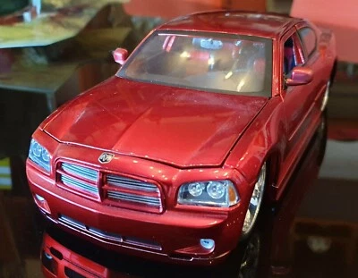 1-18 Jada Dodge Charger RT 2006  DUB metallic red (NO SCATOLA)  - Immagine 1 di 4