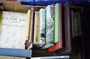* Bargain Lot * 5 Boxes of Books From Bookseller Extra Stock app 100-110 Books - Imagen 1 de 21