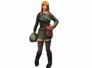 1/20 Model kit Figure WWII German Panzer Commander 1947 Female AuroraModel FHD11 - Picture 1 of 7