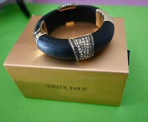 New $170 HEIDI DAUS Say it With Style Black Resin Bangle Crystal Size S - Picture 1 of 4