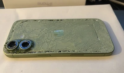 iPhone 17 256 sage PARTS ONLY, No screen, no cameras, no back glass - Image 1 of 4