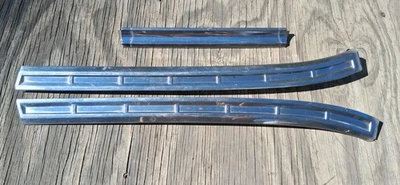 1965 1964 ford falcon futura sedan rear window trim molding  - Изображение 1 из 4