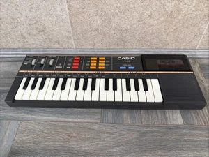 Casio PT-82 32 Key Electronic Keyboard Synthesizer with ROM Cartridge Tested - Picture 1 of 20