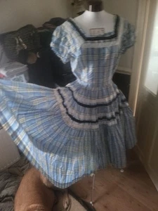 1950s Western Dress, Full Skirt, Lovely Detail On Dress - Picture 1 of 17