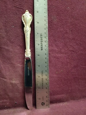 CUCHILLO MODERNO HUECO DELACOURT Lunt Sterling 9 1/8" sin monograma Foto 1 de 4