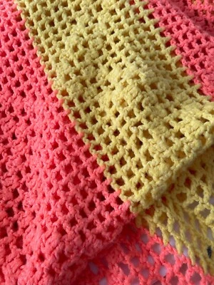 Manta Crochet Retro Años 70 Hecha a Mano Afgana Vintage Tiro Amarillo Naranja 62" Mod Foto 1 de 4