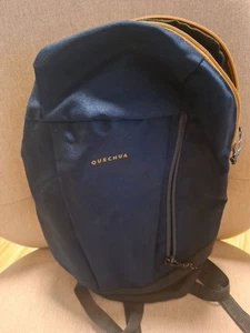 Quechua - kleinerer Rucksack - blau - Bild 1 von 3