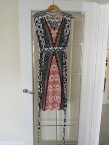 Warehouse Sleeveless Dress Sz 10, belt, elastic waist, blue, white, red, pattern - Picture 1 of 12