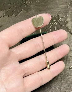 Vintage Antique Apple Shaped Stick Pin / Lapel Pin Gold Tone With Cap - Picture 1 of 6