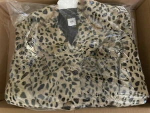 Cabi Josephine Coat XS Leopard Faux Fur Leopard Print Mob Wife 3727 Brand NEW - Picture 1 of 1