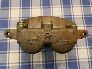 GENUINE FORD R Front Disc Brake Caliper 1W1Z-2B120-AA F8VZ2B120AB CROWN VICTORIA - Picture 1 of 6