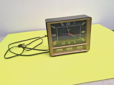 RARE VINTAGE LUX ELECTRIC Calendar CLOCK - SERIES 5125 for Repair Cover
