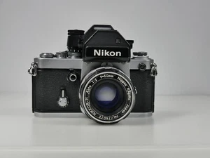 NIKON F2S WITH DP-2 HEAD 35MM FILM MANUAL CLASSIC SLR CAMERA + 50MM F2 LENS 88 - Picture 1 of 6