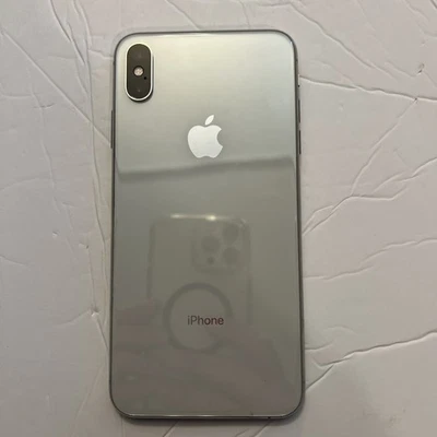 Applw iPhone XS Max 256Gb серебро A1921 BH: 83% - Изображение 1 из 2