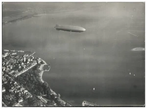 ZZ-3016/ Friedrichshafen Luftschiff  Zeppelin  Foto Luftbild 18 x 13 cm ca.1938 - Picture 1 of 2
