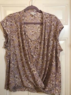 Halogen 1X surplice wrap top blouse lilac floral EUC - Image 1 of 4