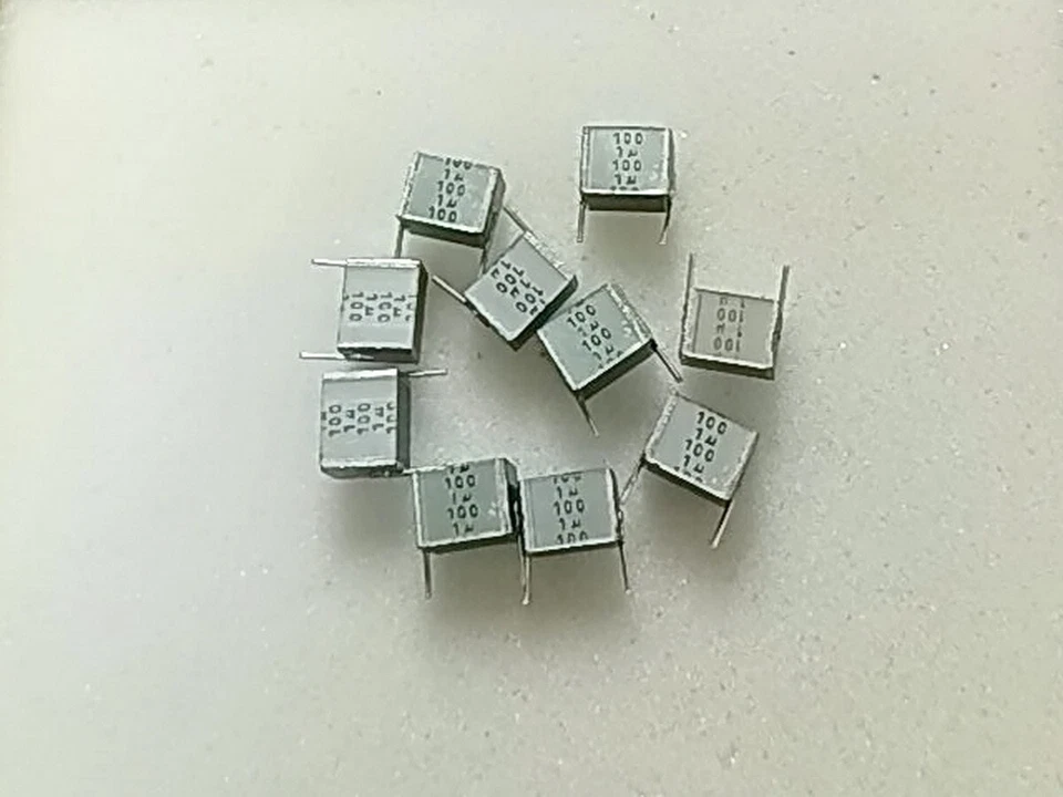 20 piezas SIEMENS 1uF 100V multicapa metalizado poliéster película condensador Foto 1 de 1