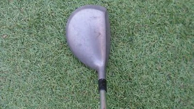 Adams Tight lies Left hand Strong 5 wood steel shaft - Image 1 of 4