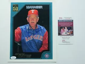 JOHNNY OATES SIGNED 8.5 x 11 TEXAS RANGERS TOPPS CARD PHOTO JSA COA - Bild 1 von 4