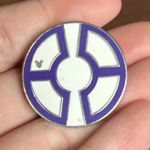 Disney Pin 108461 WDW 2015 versteckter Mickey EPCOT Center Logos - Bild 1 von 2