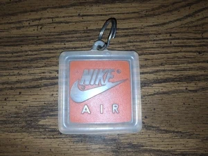 NIKE AIR HANG TAG ~RETRO~ 90s ORANGE/Red KEYCHAIN Jordan Vintage KeyRing 2.5x2.5 - Picture 1 of 2