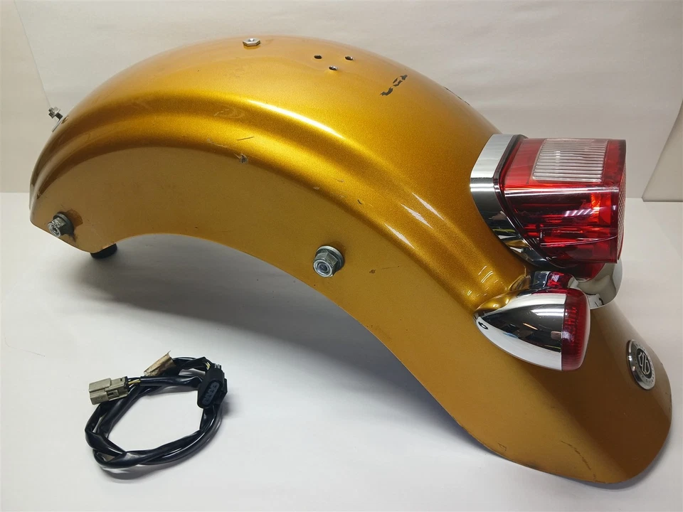 Заднее крыло Harley-Davidson 2015 CVO Ultra Limited Gold Rush - Изображение 1 из 4