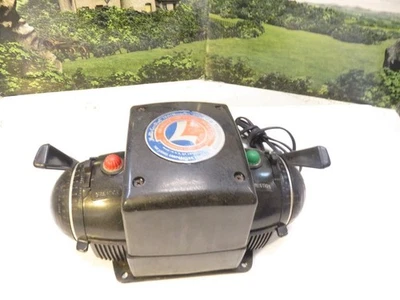 LIONEL TRAINS POST-WAR ZW 275 WATT TRANSFORMER- WORKS FINE- NEW PLUG - SH - Image 1 of 3