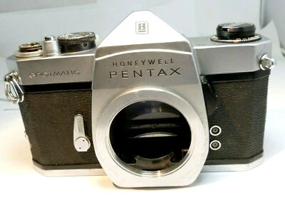 Pentax Spotmatic Honeywell H 35mm SLR Film Camera Body Only Parts Repair  AS IS - Image 1 of 4