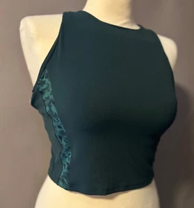 ATHLETA Conscious Crop Sports Bra Forest Green Camo High Neck Gym - Size M - Picture 1 of 4