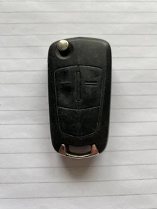 Vauxhall 2 Button Key Remote 13.149.658 - Picture 1 of 1