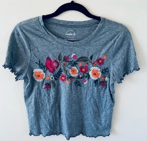 T-shirt grafica Hollister taglia A - Foto 1 di 3