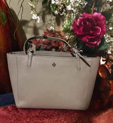 Tory Burch Large Tote Bag - Light Gray Heron York Shoulder Bag - Image 1 of 4